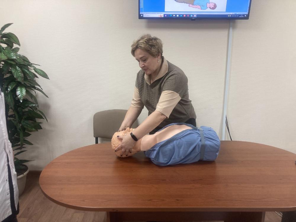 СОТРУДНИКИ РАЙОННОЙ БОЛЬНИЦЫ ПОВЫШАЮТ ЗНАНИЯ ПО ОКАЗАНИЮ ПЕРВОЙ ПОМОЩИ